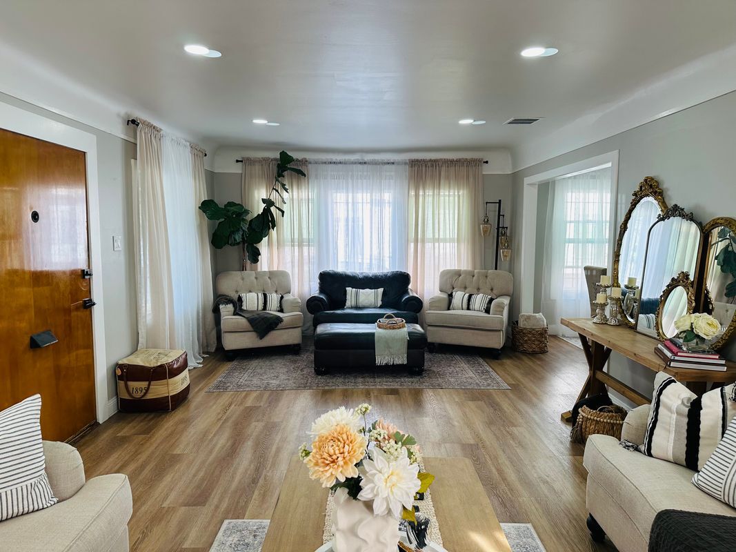 Building Photo - 236 W 127th St