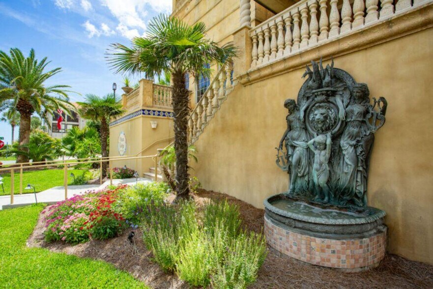 Building Photo - 935 Beachview Dr