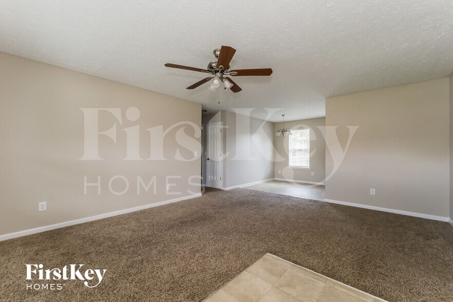 Building Photo - 208 Pleasant Way