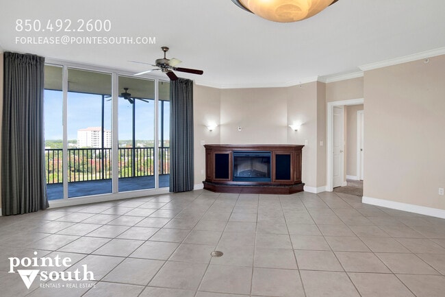 Building Photo - 608 Lost 701C