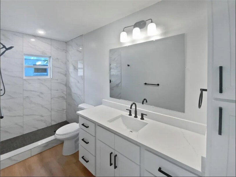 Building Photo - 7812 N 53rd St