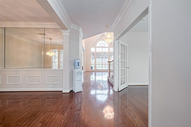 Building Photo - 5547 Cranston Ct