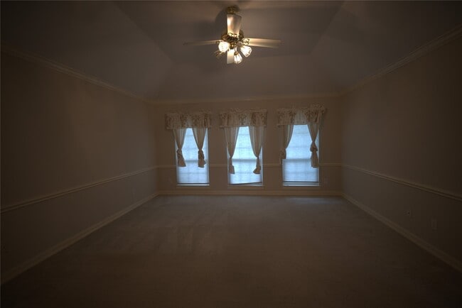 Building Photo - 1839 Lakewinds Dr