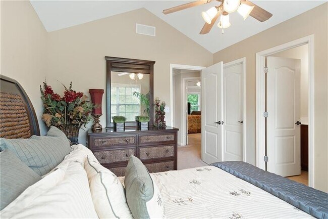 Building Photo - 2008 Wisteria Park Ln