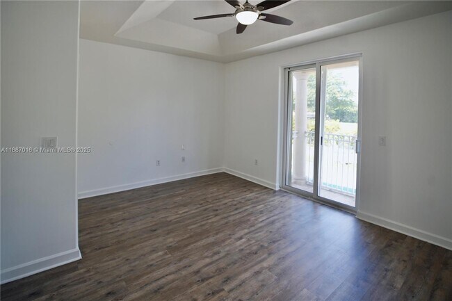 Building Photo - 10181 NW 32nd Terrace