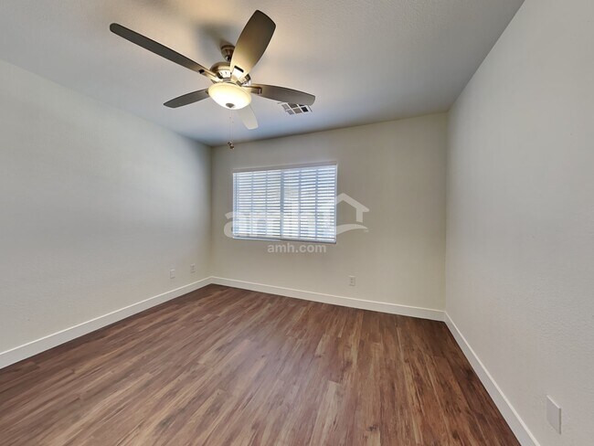 Building Photo - 10749 Artesia Wells St