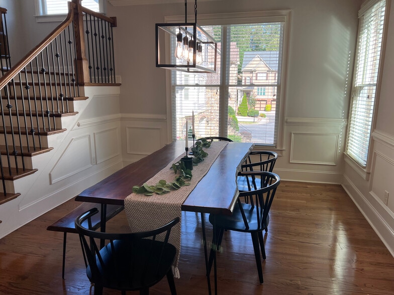 Building Photo - 7955 Magnolia Sq