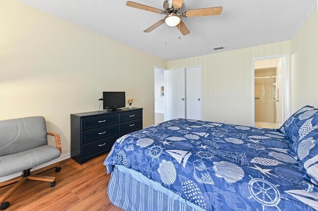 Building Photo - 8515 Lakepoint Ct