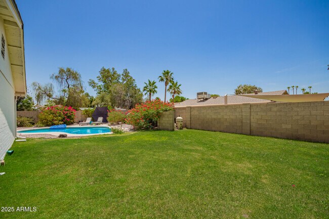 Building Photo - 4825 E Andora Dr