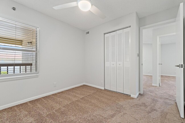 Building Photo - 6531 Chasewood Dr
