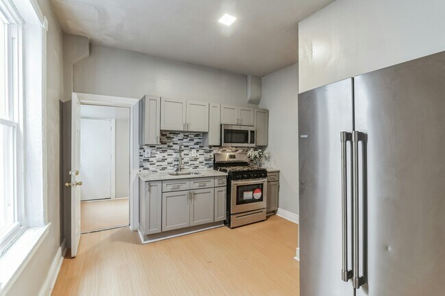 Building Photo - 864 E Chelten Ave