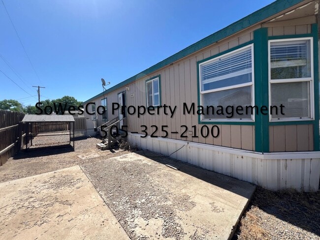Building Photo - Four Bedroom 2 Bath Home in Kirtland