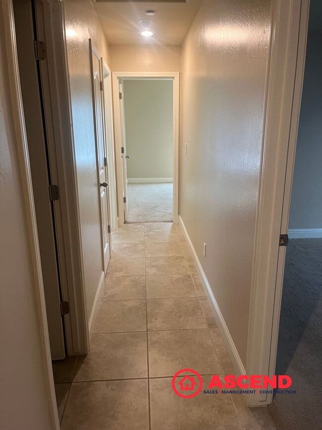 Building Photo - Gorgeous Home in Gossamer Grove!