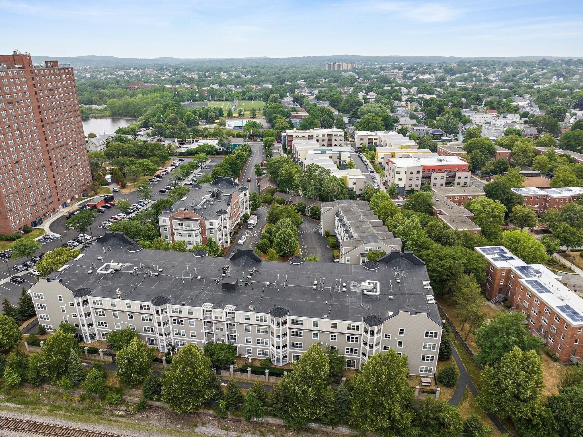 Building Photo - 318 Rindge Ave