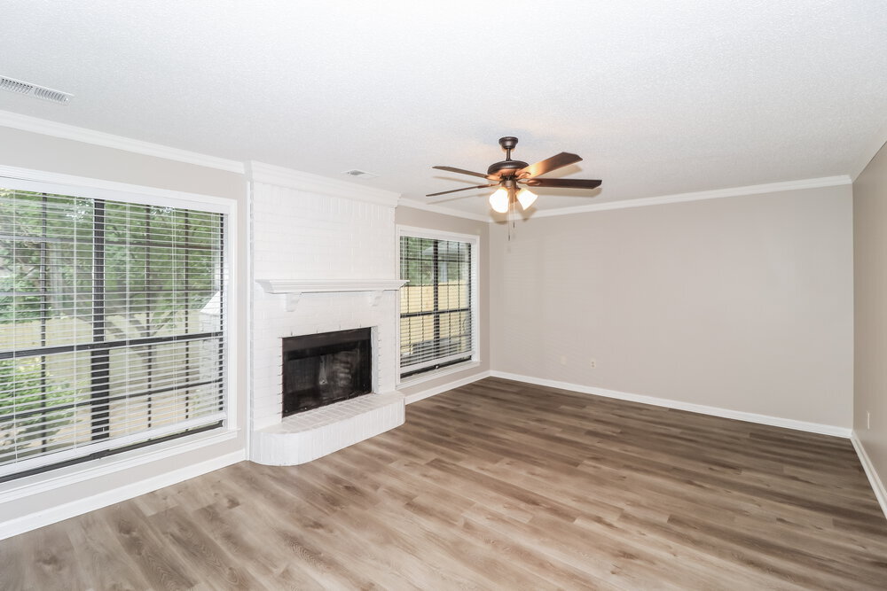 Building Photo - 6410 Baird Ln