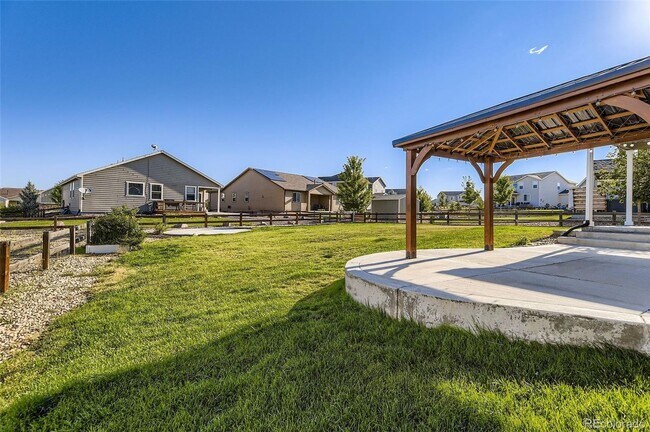 Building Photo - Spacious Spring Valley Stunner – Move-In R...