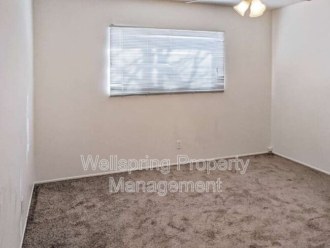 Building Photo - 213 Panamint Ave