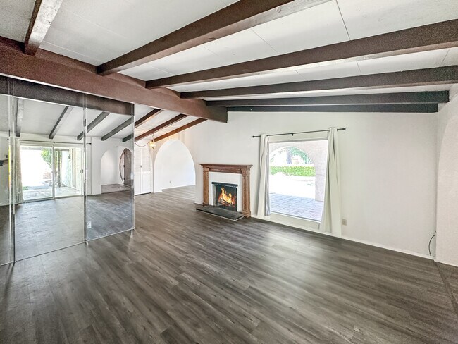 Building Photo - 27310 Seco Canyon Rd