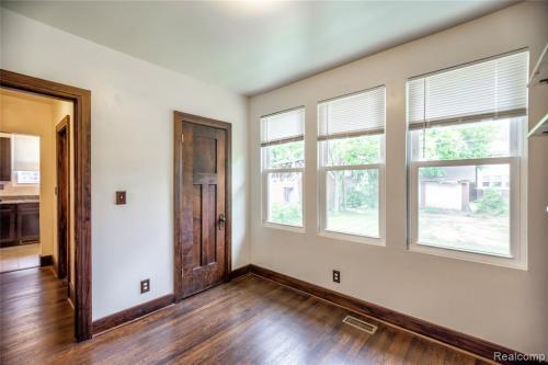 Building Photo - 7472 Woodrow Wilson St