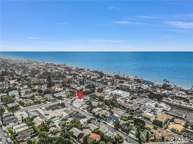 Building Photo - 575 Through St