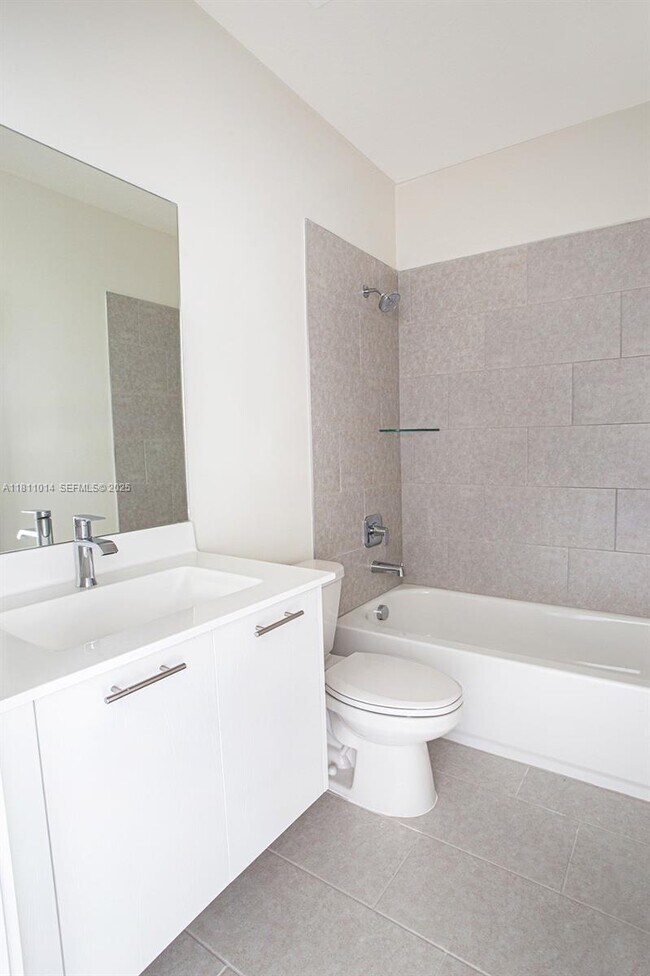 Building Photo - 8167 NW 41st St