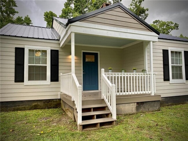Building Photo - 1461 W Linwood Dr