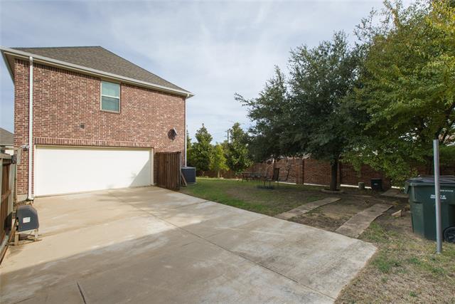 Building Photo - 9701 Lightcatcher Dr