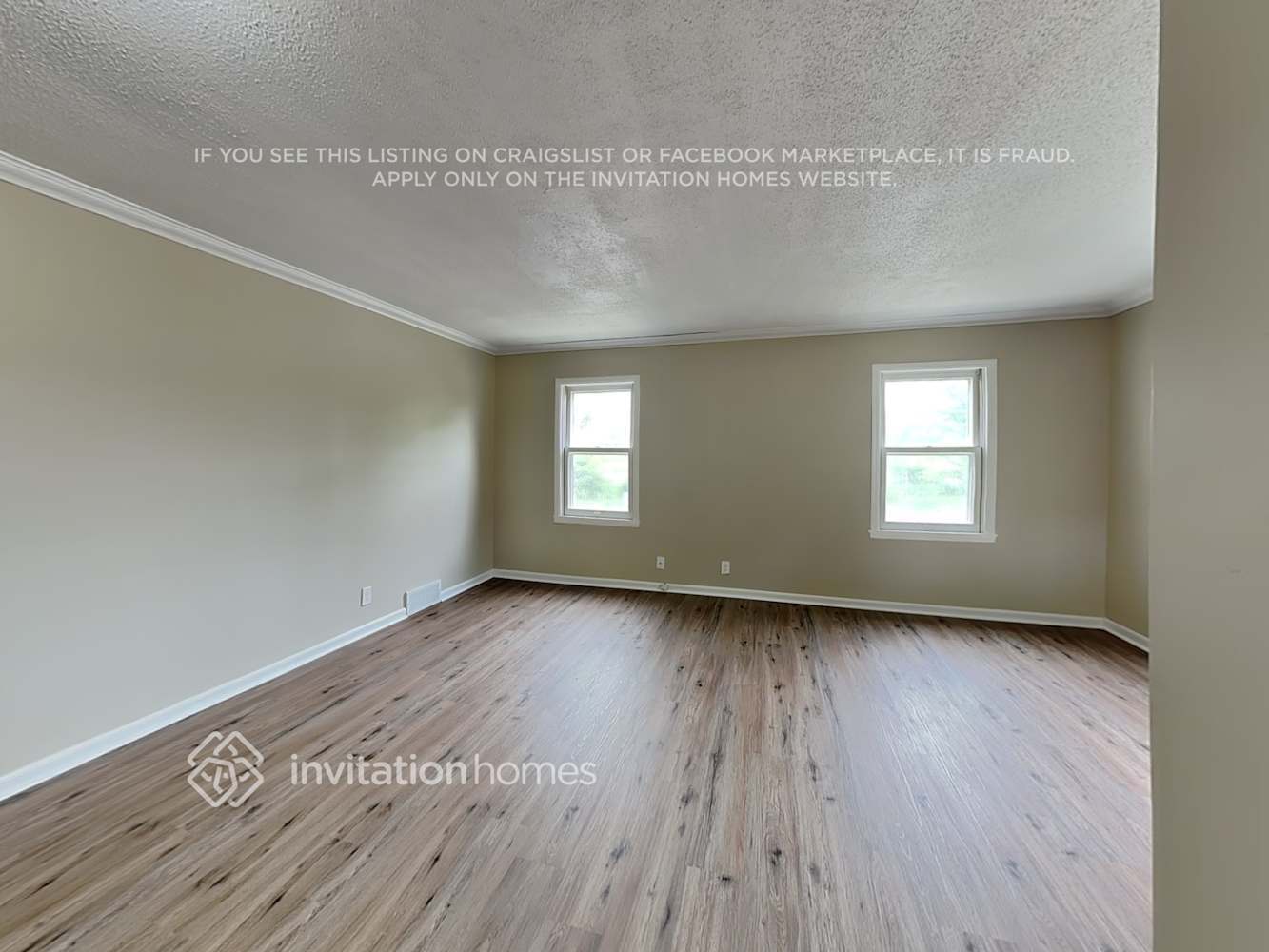 Building Photo - 5757 26th Ave S