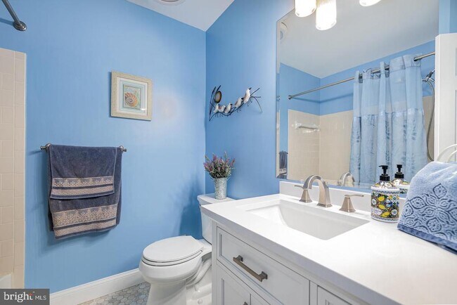 Building Photo - 3954 Forest Valley Rd