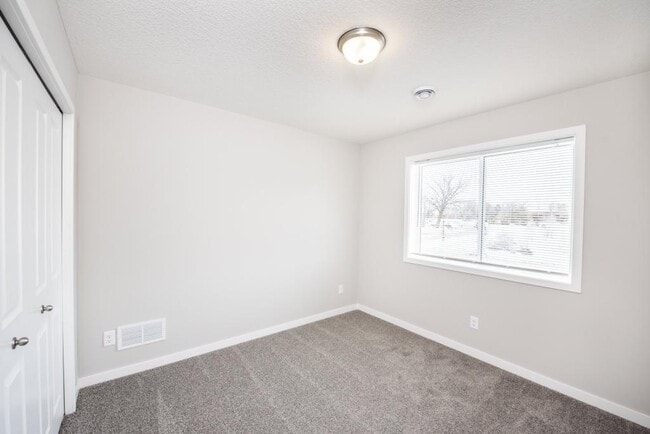 Building Photo - 11523 37th Ave SE