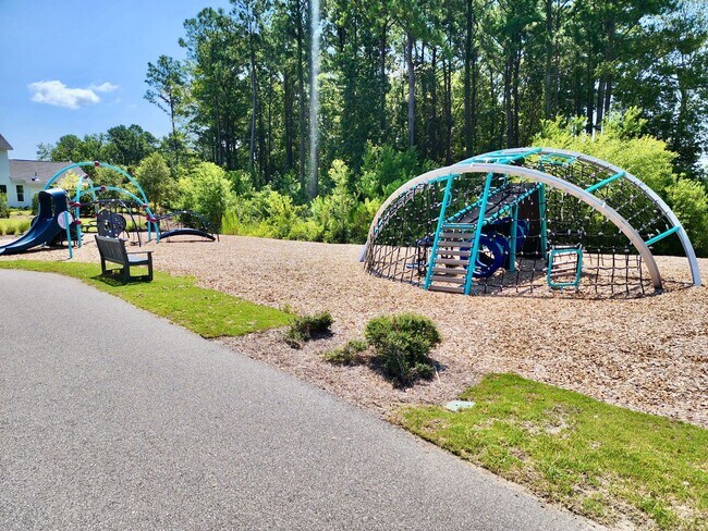 Building Photo - Like new beauty in Point Hope - Charleston