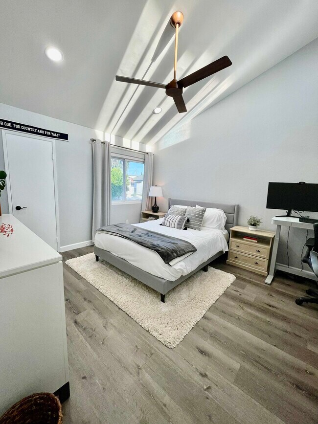 Bedroom 2 - 385 Sunrise Cir