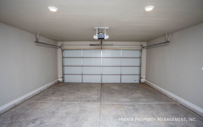 Building Photo - 2148 Kirksey Ave