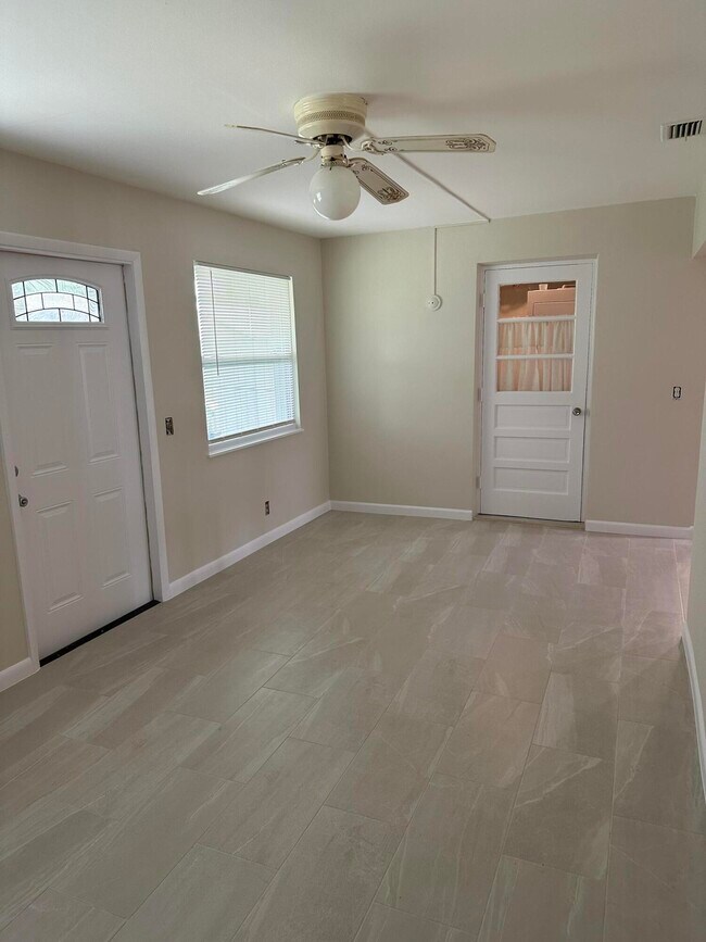 Building Photo - 915 Anglers Way
