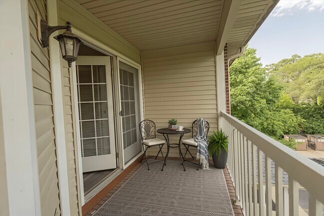 Building Photo - 134 N Rdg Dr