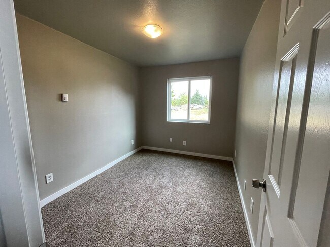 Building Photo - MAC EN, LLC 3