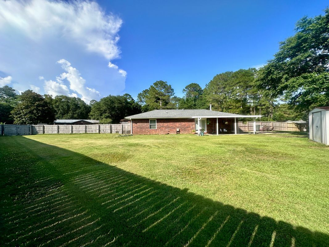 Building Photo - 8645 Kingfisher Ln