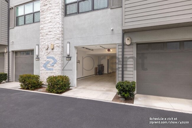 Building Photo - 11048 Luminate Dr