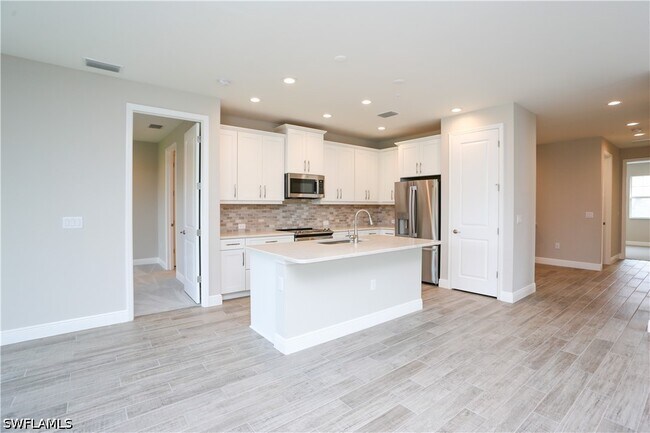 Building Photo - 2626 Seychelles Cir