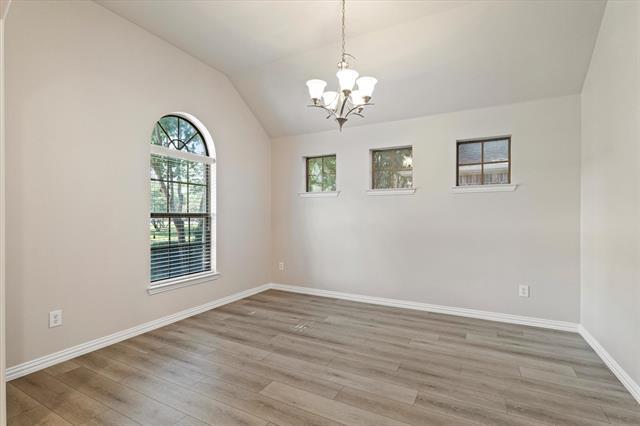 Building Photo - 5012 Seashore Ln
