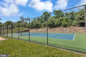 Building Photo - 1002 Hoke Ln