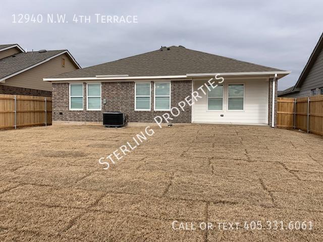 Building Photo - 12940 NW 4th Ter