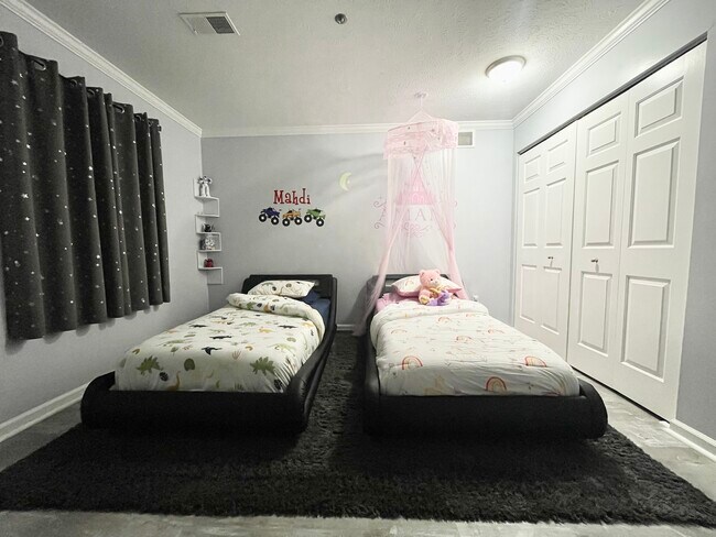 1st Bedroom - 3031 Poplar Creek Dr SE