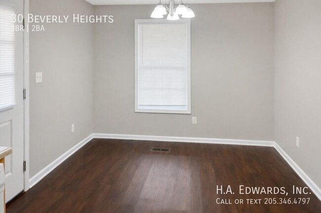 Building Photo - 30 Beverly Heights