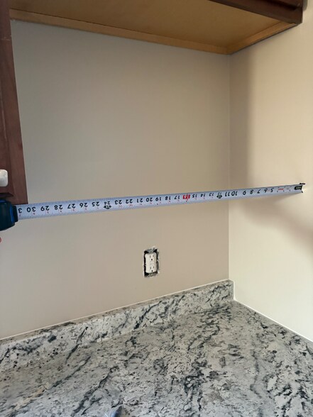 Building Photo - 2741 Jones Ave