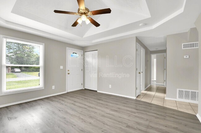 Building Photo - 6701 Barfield Rd