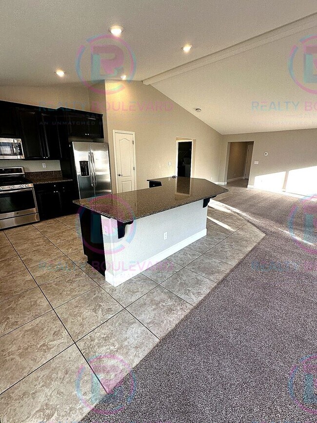 Building Photo - Welcome to your dream home in Spanish Springs, nestled off the serene Calle de la Plata.  2 Year ...