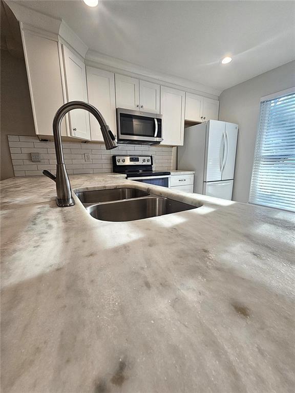 Building Photo - 2270 Newport Landing