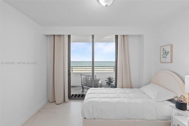 Building Photo - 5555 Collins Ave