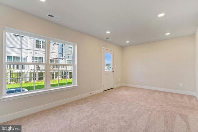 Building Photo - 2306 Spruce Knob Ter